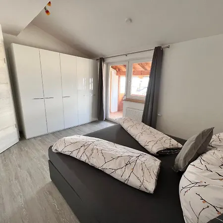 Gruberhof * Пилль